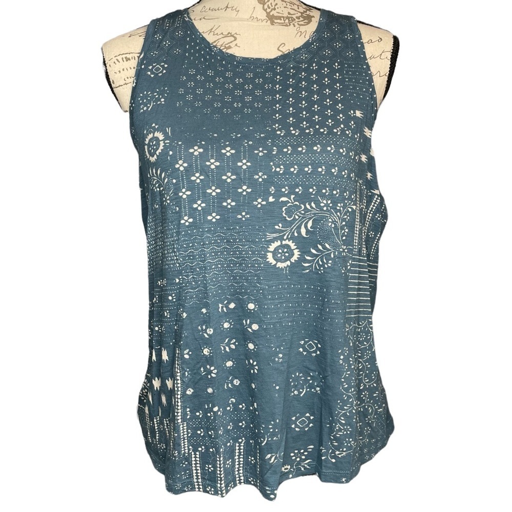 Lucky Brand bandana patchwork print tank keyhole back size small boho